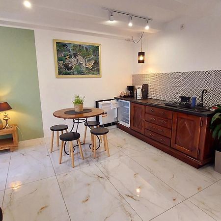 Apartamenty Biala Perla อุสทรอน ภายนอก รูปภาพ