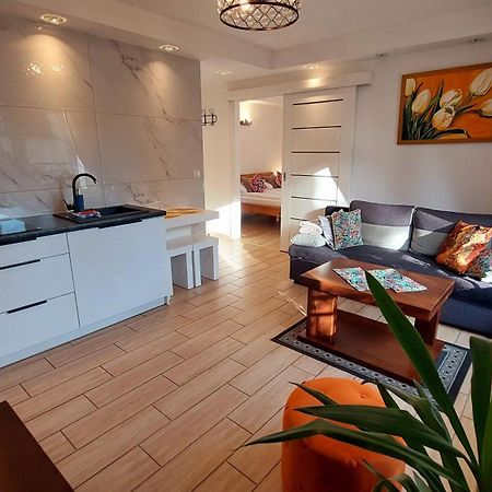 Apartamenty Biala Perla อุสทรอน ภายนอก รูปภาพ