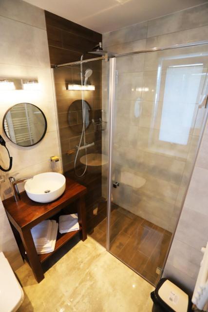 Apartamenty Biala Perla อุสทรอน ภายนอก รูปภาพ